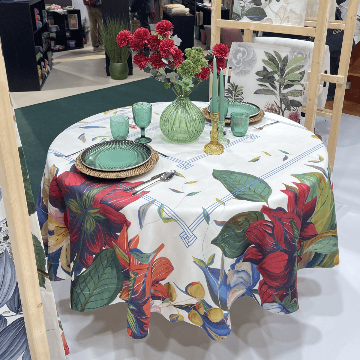 Immagine del prodotto Tovaglia Rotonda Dahlia in Lino  220cm | The NapKing