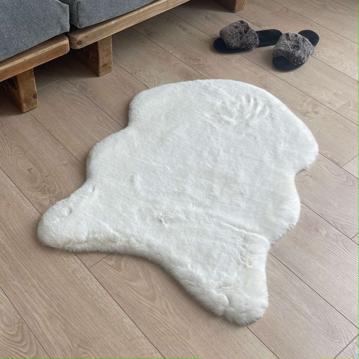 Immagine del prodotto Tappeto Rabbit sagomato a pelo corto cm PICCOLO 55x80 cm (3 colori) | Pietro Zanetti Home